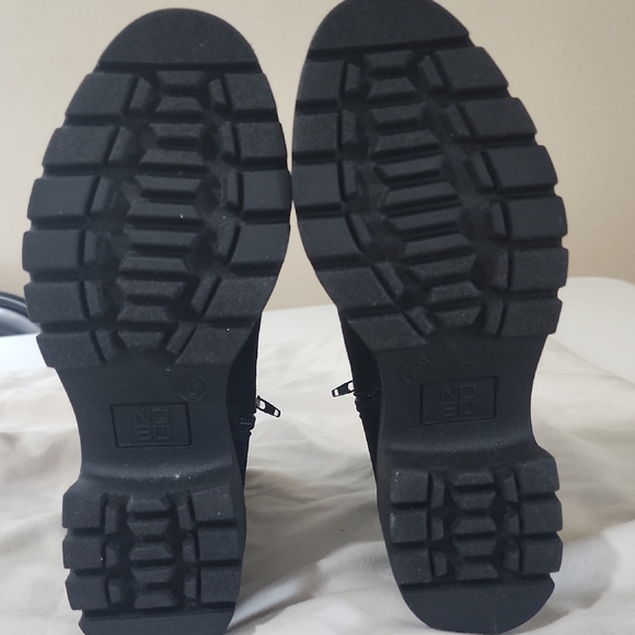 NOBO Black Ribbed Ankle Booties - Picture 9 of 10